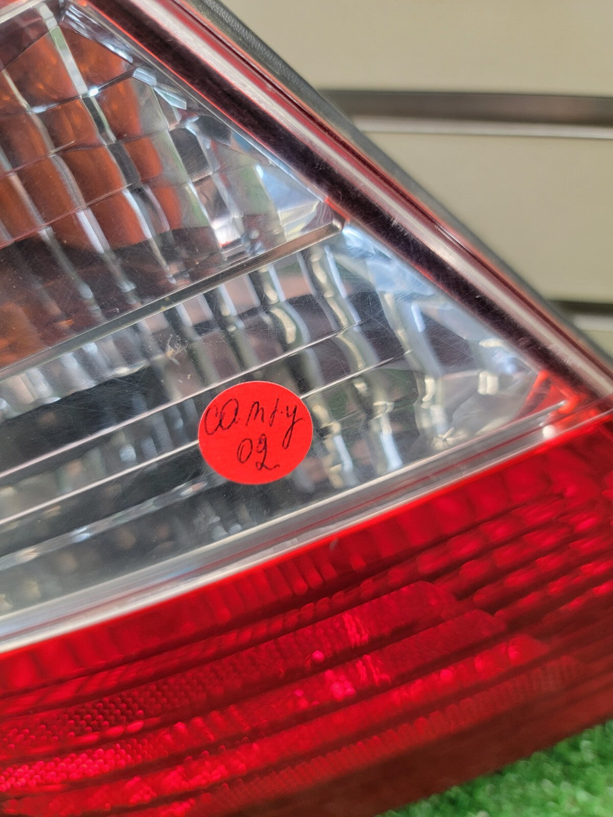 🔥2002-2004 TOYOTA CAMRY LEFT DRIVER TAIL LIGHT LAMP OEM HALOGEN