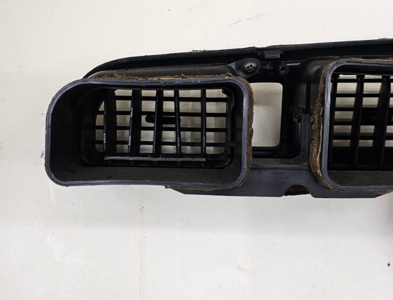 🔥00-04 Legacy Outback Speedometer Instrument Cluster Dash Bezel Air Vent BLACK