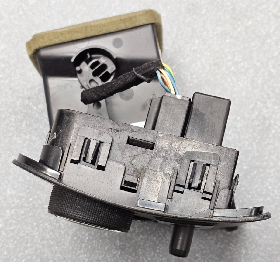 🔥06-11 Cadillac DTS Dash Left Driver AC A/C Air Vent Heater Conditioning Black