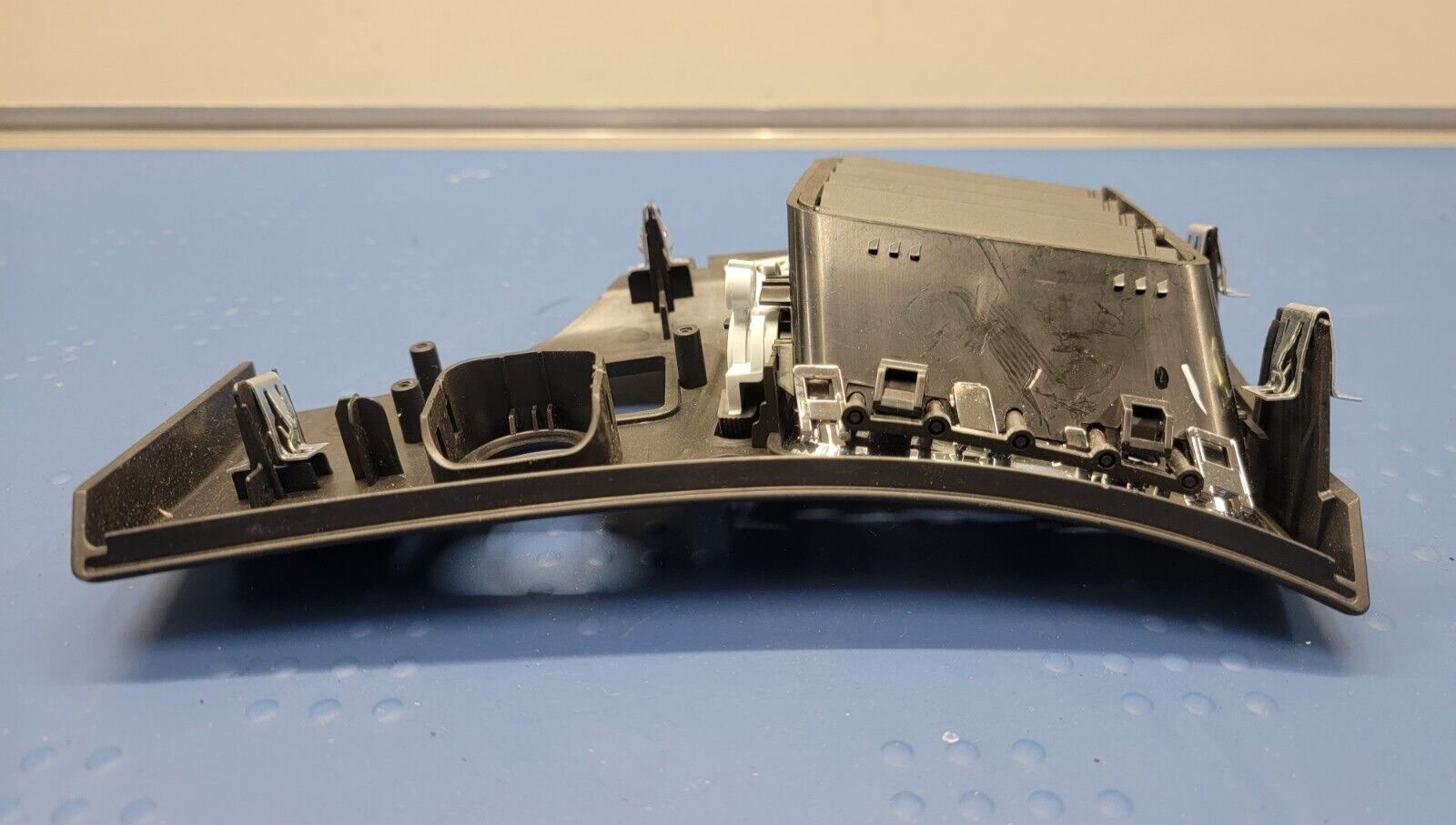 🔥08-14 Cadillac CTS Left Driver Front Dash Heater Air Vent Trim Panel Tan Bezel