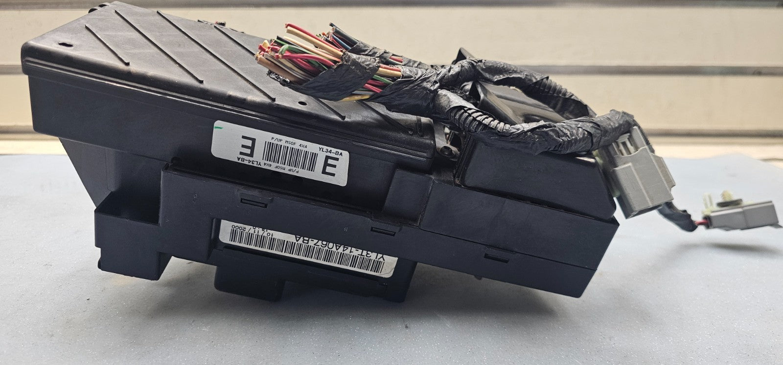 🔥99-03 Ford F150 Interior Fuse Box Junction Relay Block Itegrated Power Module
