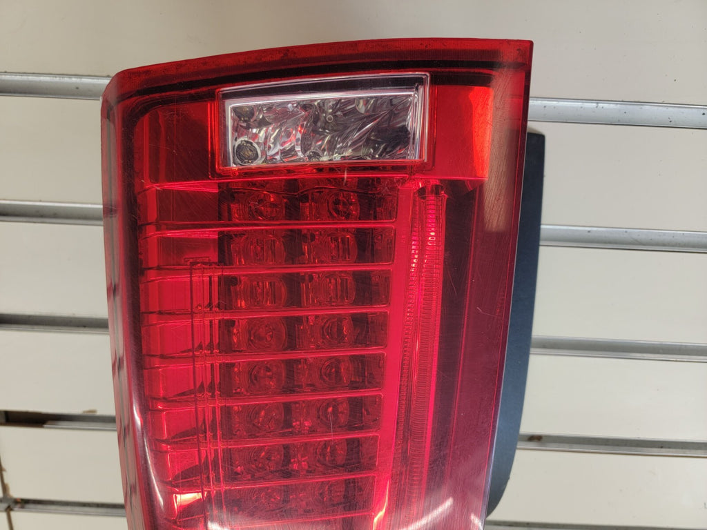 🔥2008-2013 Cadillac CTS Sedan Taillight Lamp Assembly Driver Side Left