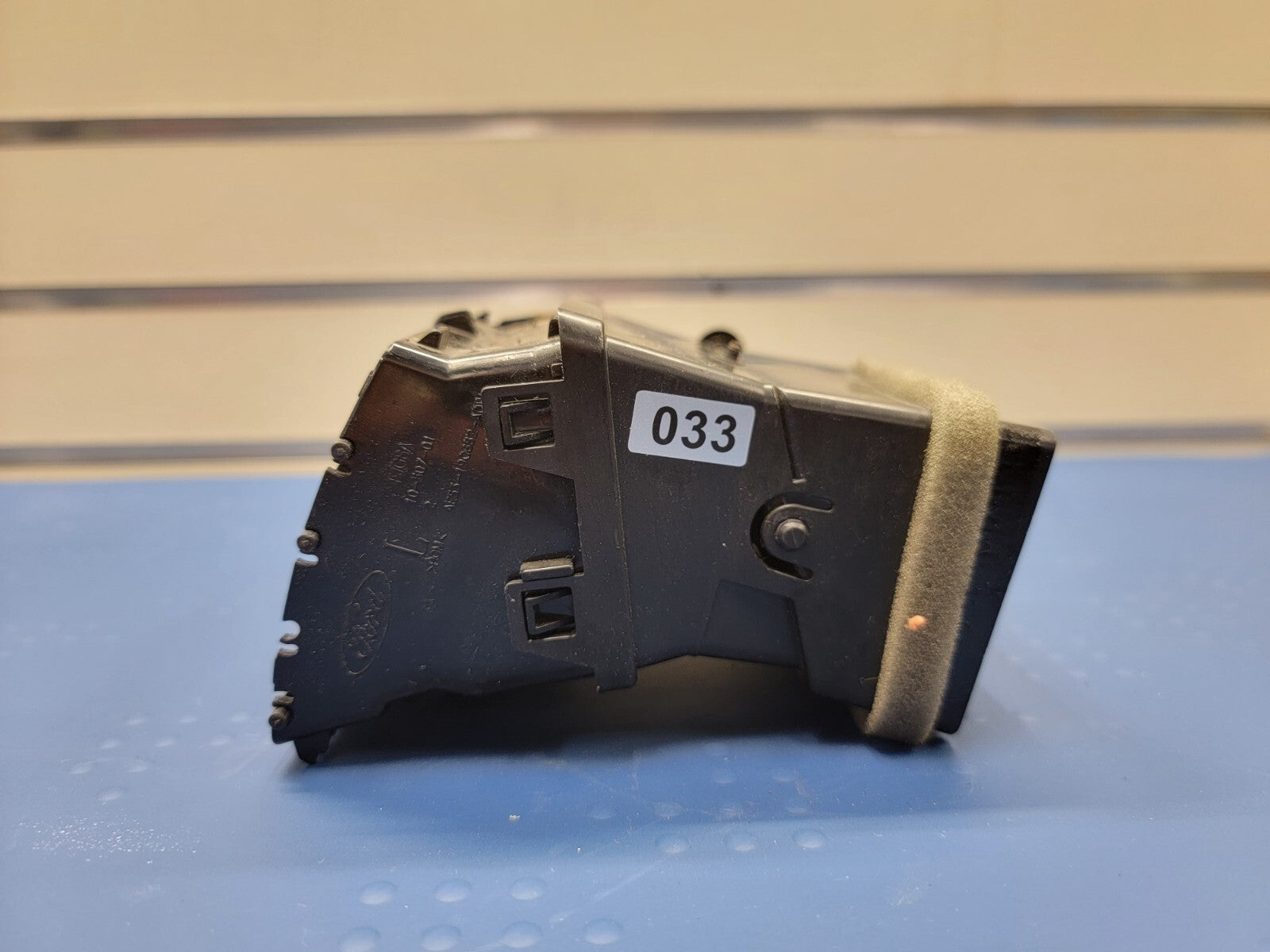 🔥2010 -2012 Ford Fusion Mercury Milan LEFT driver side Center Air Vent OEM