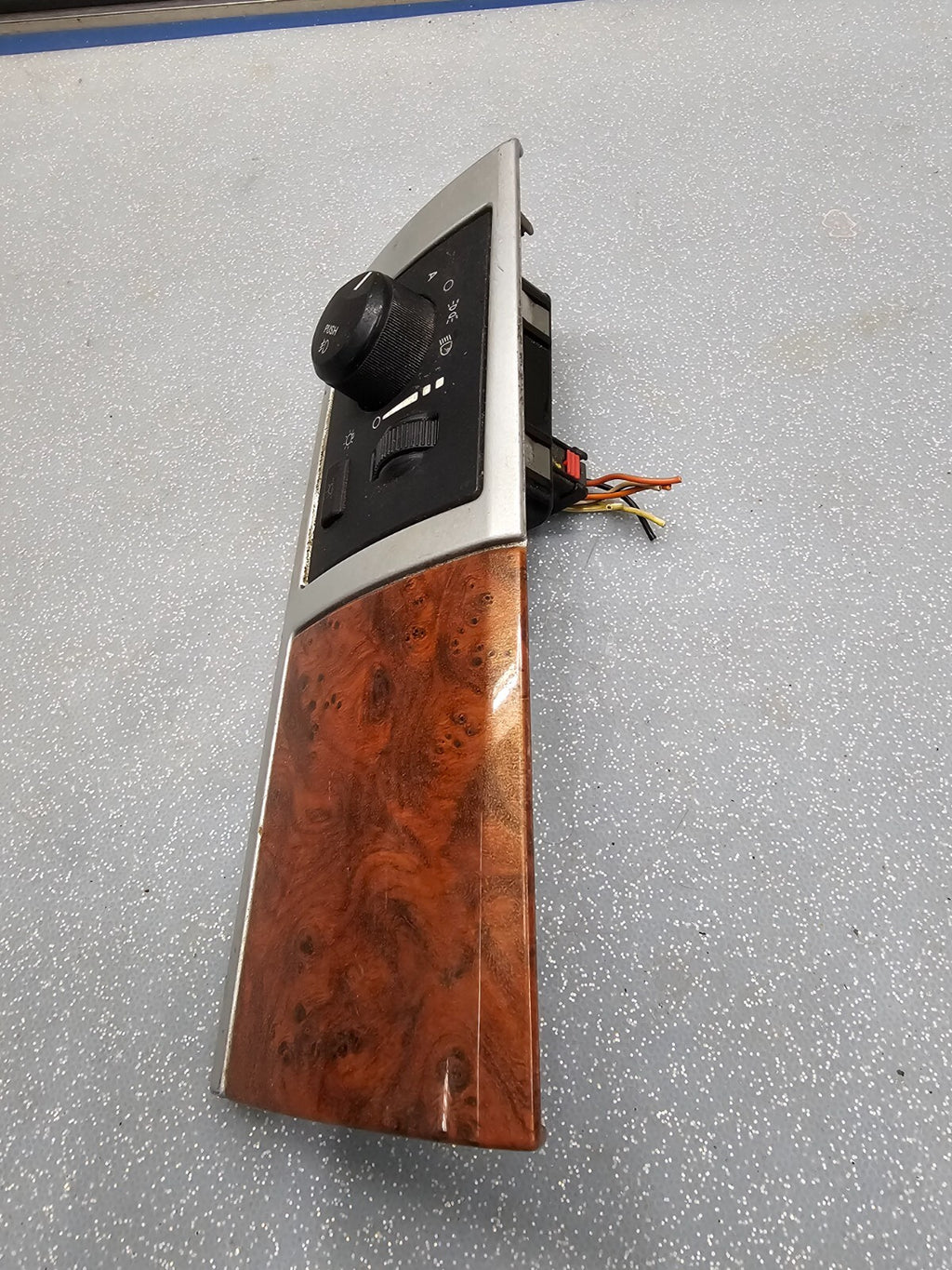 🔥08-10 Grand Caravan Town Country Dash Headlight Switch Bezel Trim Silver/Wood