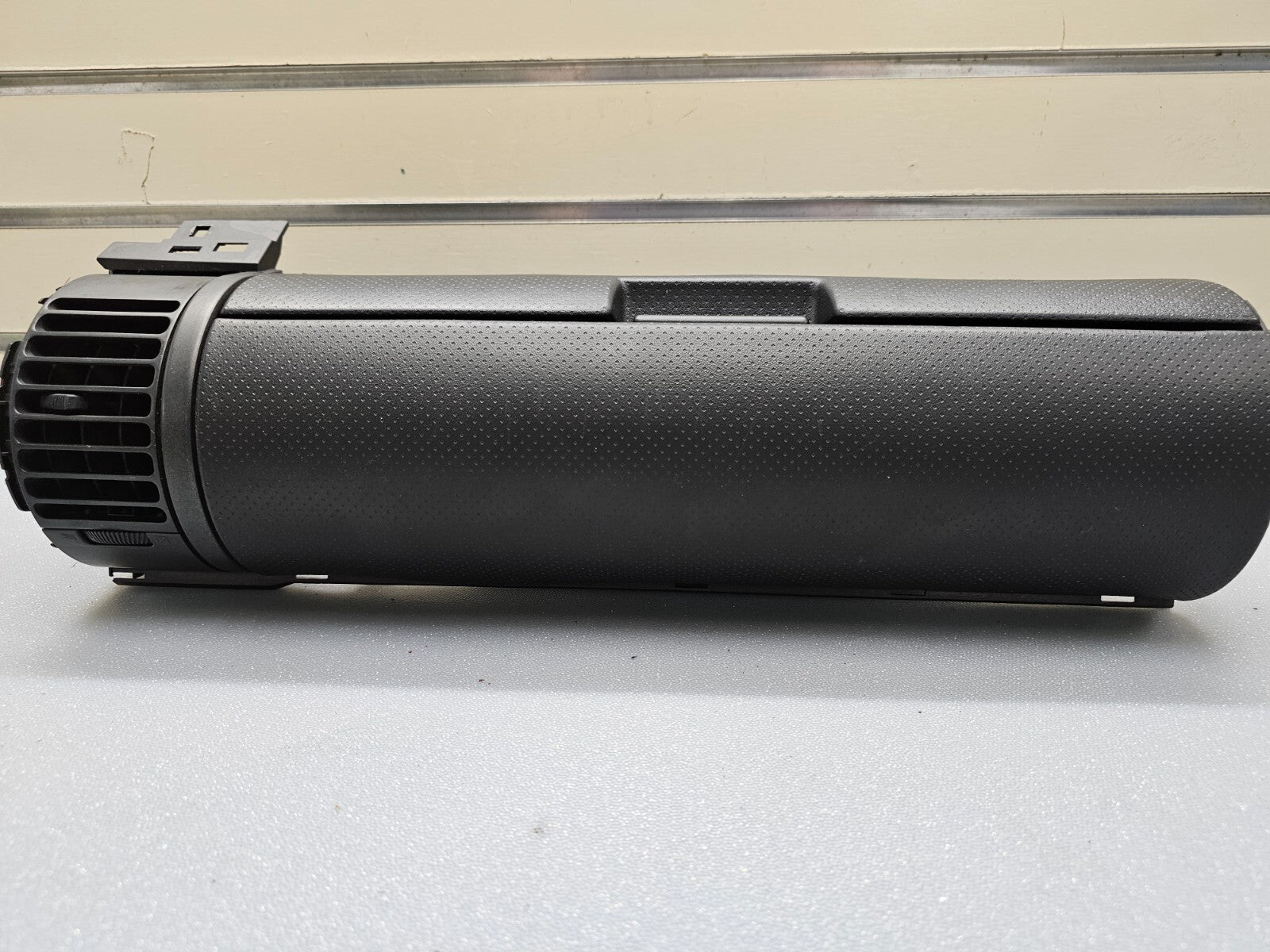 🔥03-07 Infiniti G35 Coupe Dash Upper Glove Box Storage Compartment Cover Black