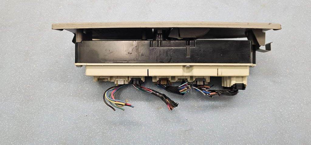 🔥06-11 CADILLAC DTS FRONT RIGHT PASSENGER WINDOW POWER SWITCH ASSEMBLY GRAY