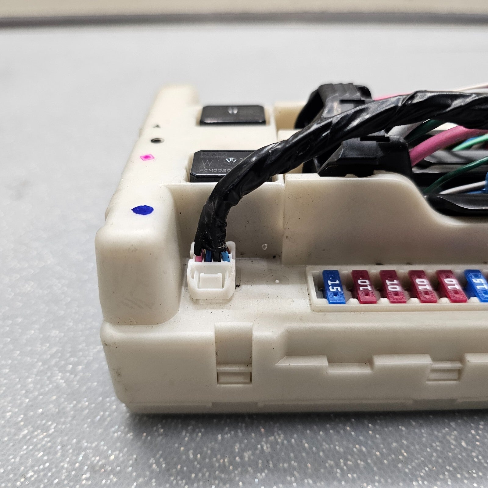 09-14 Maxima 9-13 Altima 9-14 Murano Engine Fuse Box Relay Module Controller USM