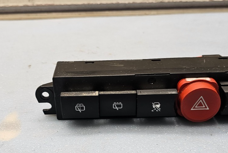 🔥12-15 Chevy Captiva Sport Traction Hazard Control Switch Assembly Black OEM