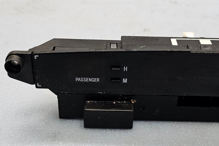 🔥03-06 Camry Dash Digital Clock Hour Minute Time Display E/M Switch Assembly