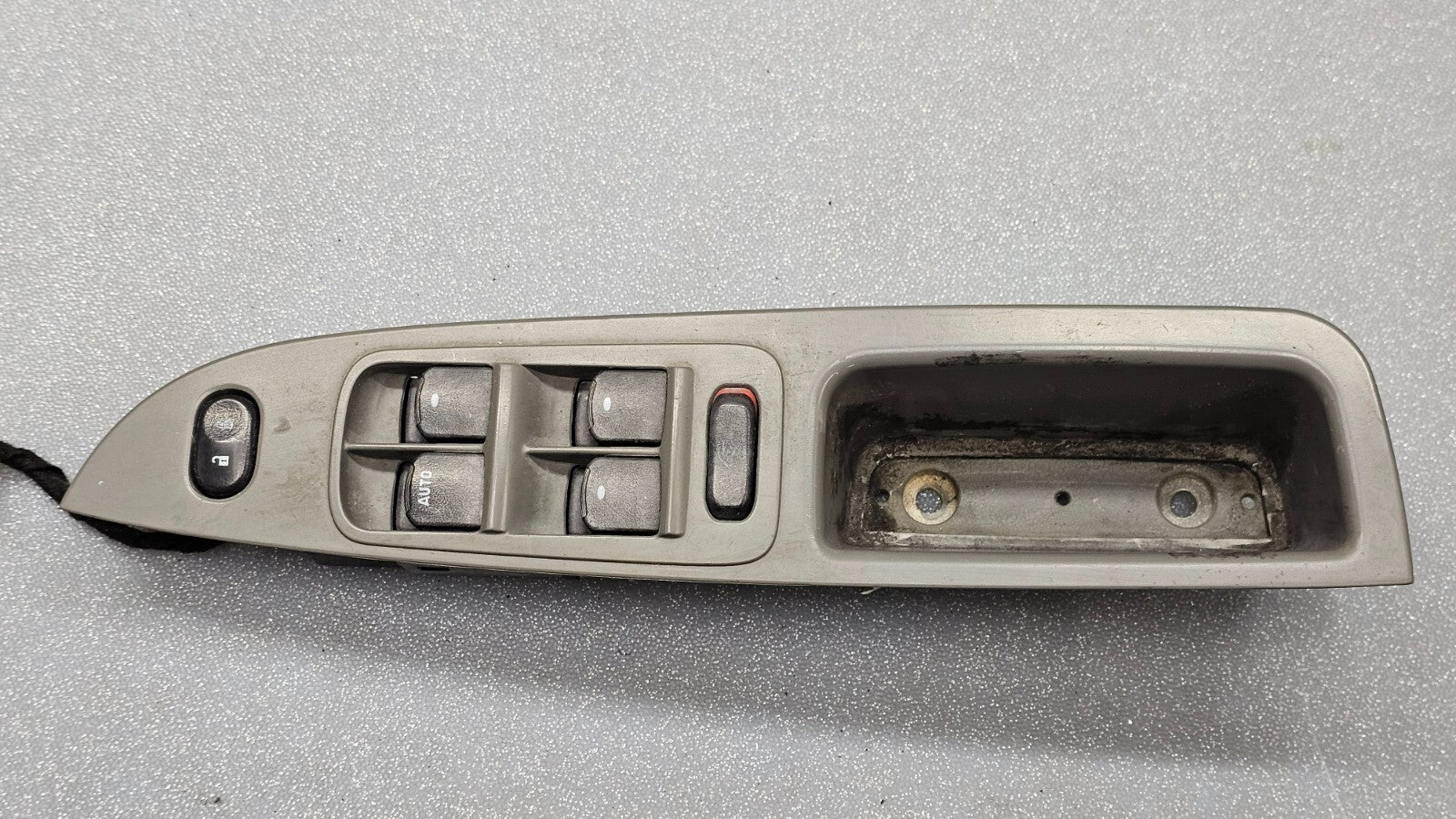 🔥08-12 Chevy Malibu Left Driver Master Power Door Window Switch Lock Gray OEM