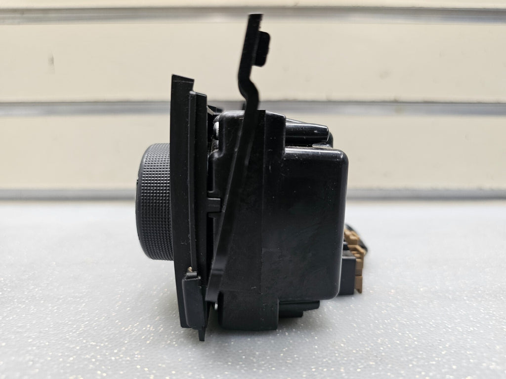 07-09 SILVERADO SIERRA DASH HEATER CLIMATE TEMPERATURE CONTROL UNIT CONDITIONER