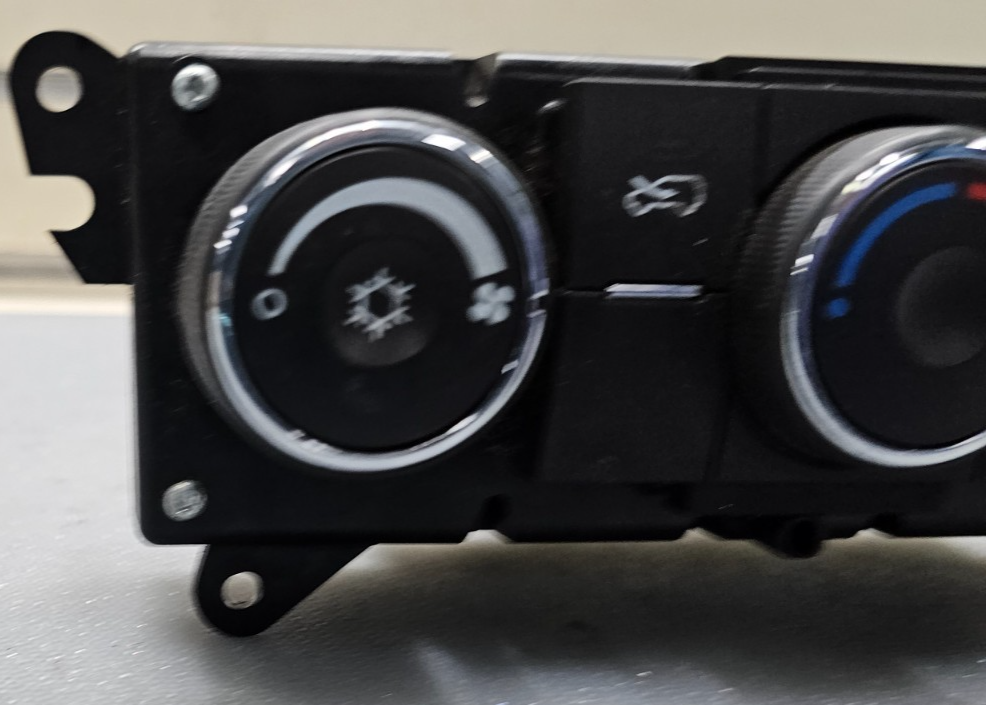 🔥07-09 PONTIAC TORRENT  Dash AC Heater Climate Temperature Control Conditioning