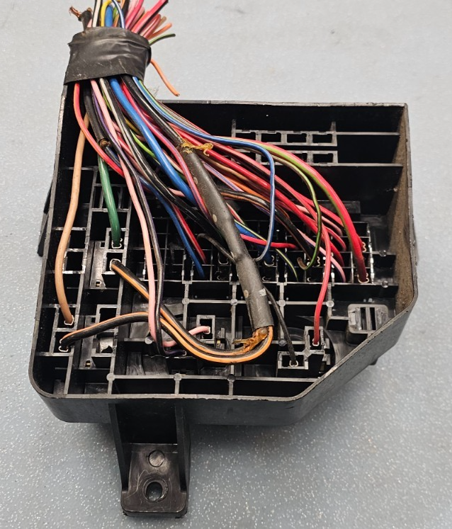 94-97 Dodge Ram Fuse Box Power Body Control Module Relay Under Dash Junction Box