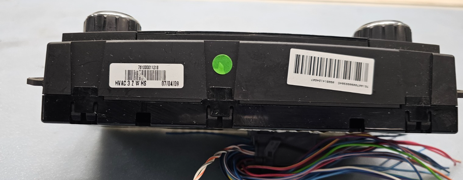 🔥08-10 Dodge Grand Caravan Town & Country Climate Control Rear A/C Heater Dash