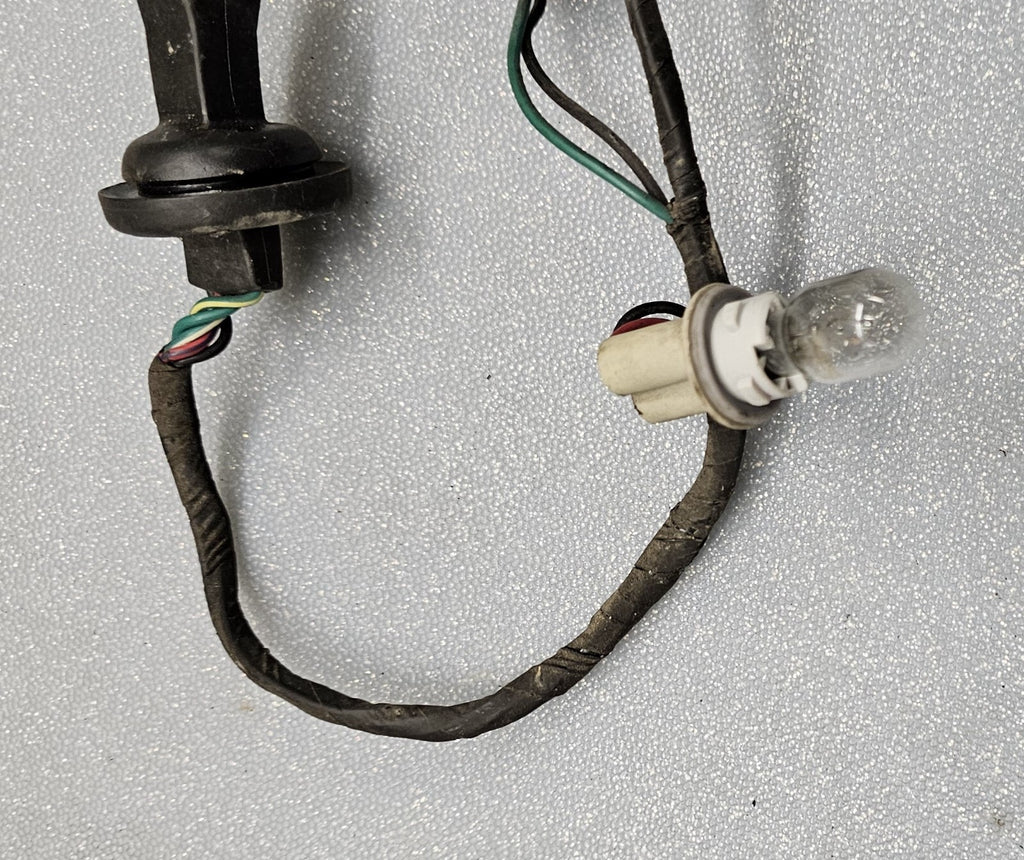 🔥2005-2012 NISSAN PATHFINDER TAIL LIGHT BULB SOCKET HARNESS OEM