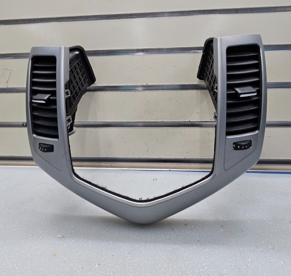 🔥2011 - 2015 Chevrolet Cruze Center Dash Air Vent Bezel trim silver