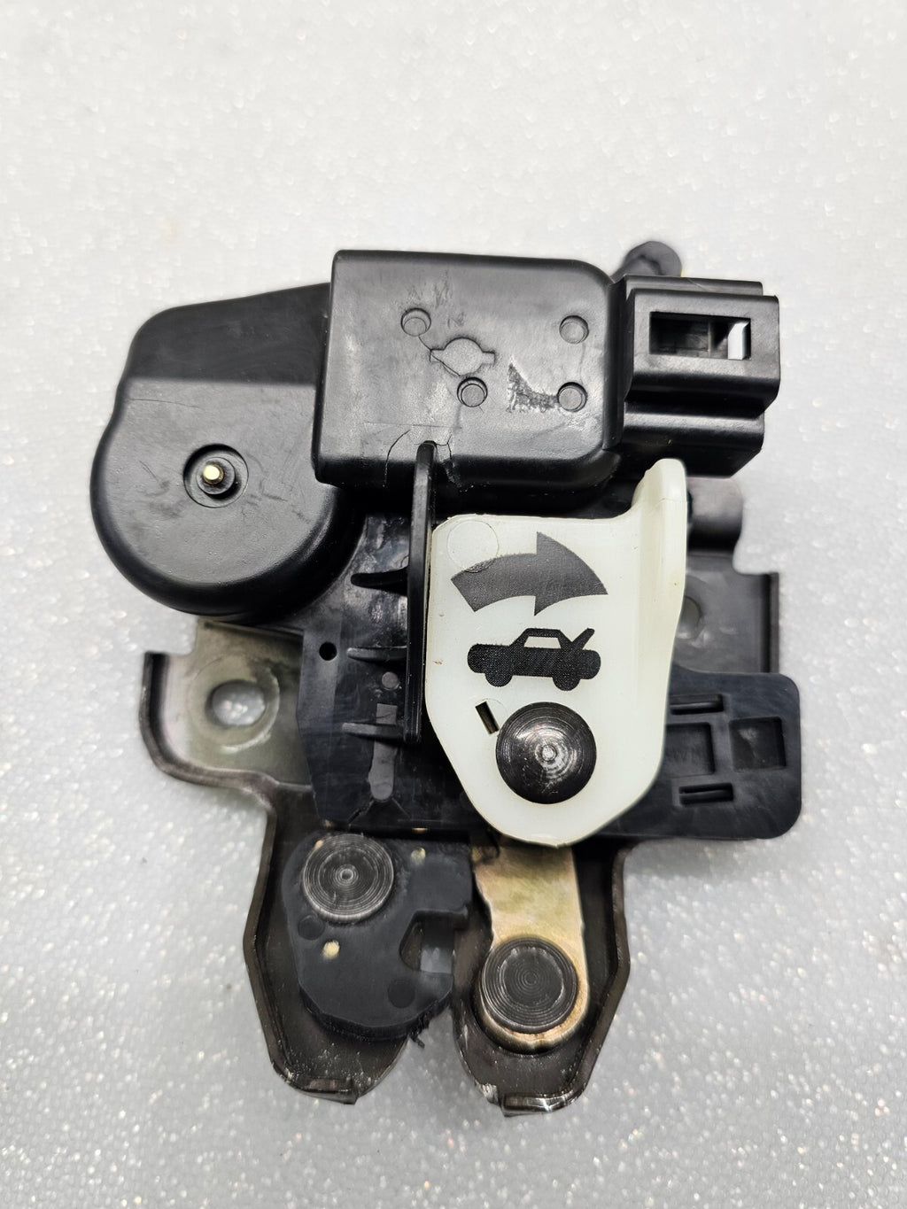 🔥2002-2006 Nissan Altima Trunk Latch Lid Lock Actuator Release OEM
