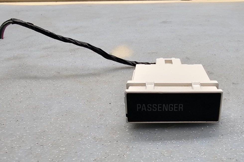 🔥2006-2008 MITSUBISHI ENDEAVOR DASH PASSENGER DISPLAY LIGHT INDICATOR OEM