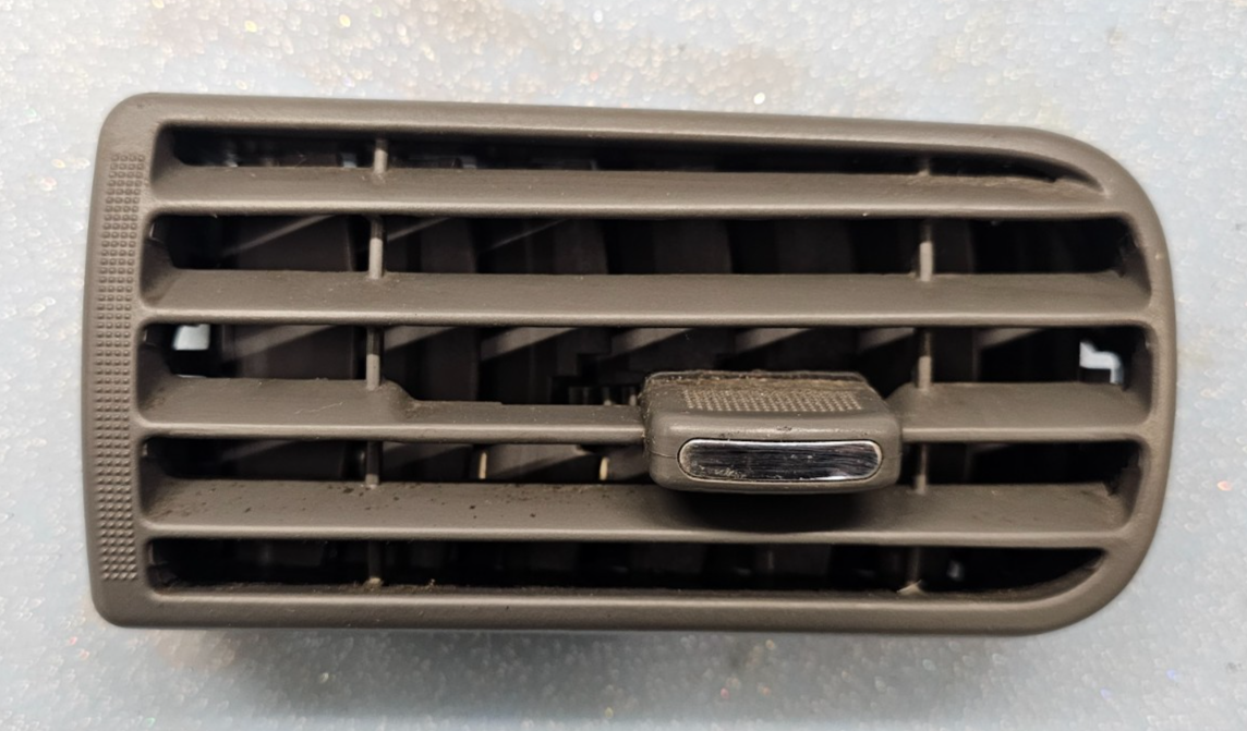🔥00-02 TAURUS SABLE DASH CENTER RIGHT PASSENGER AC A/C HVAC AIR VENT HEATER TAN