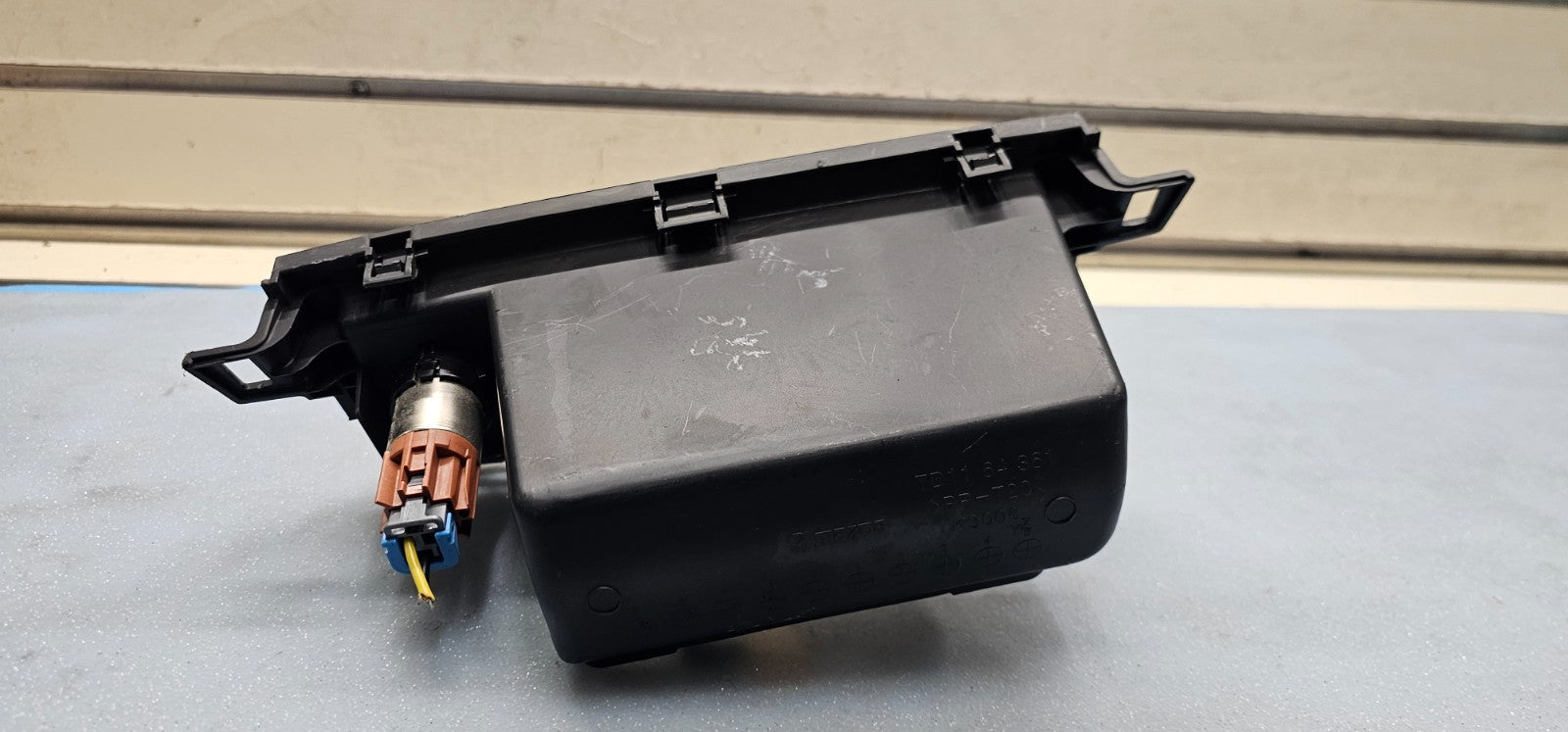 🔥2007-2015 Mazda CX-9 Center Dash Console Pocket Box OEM