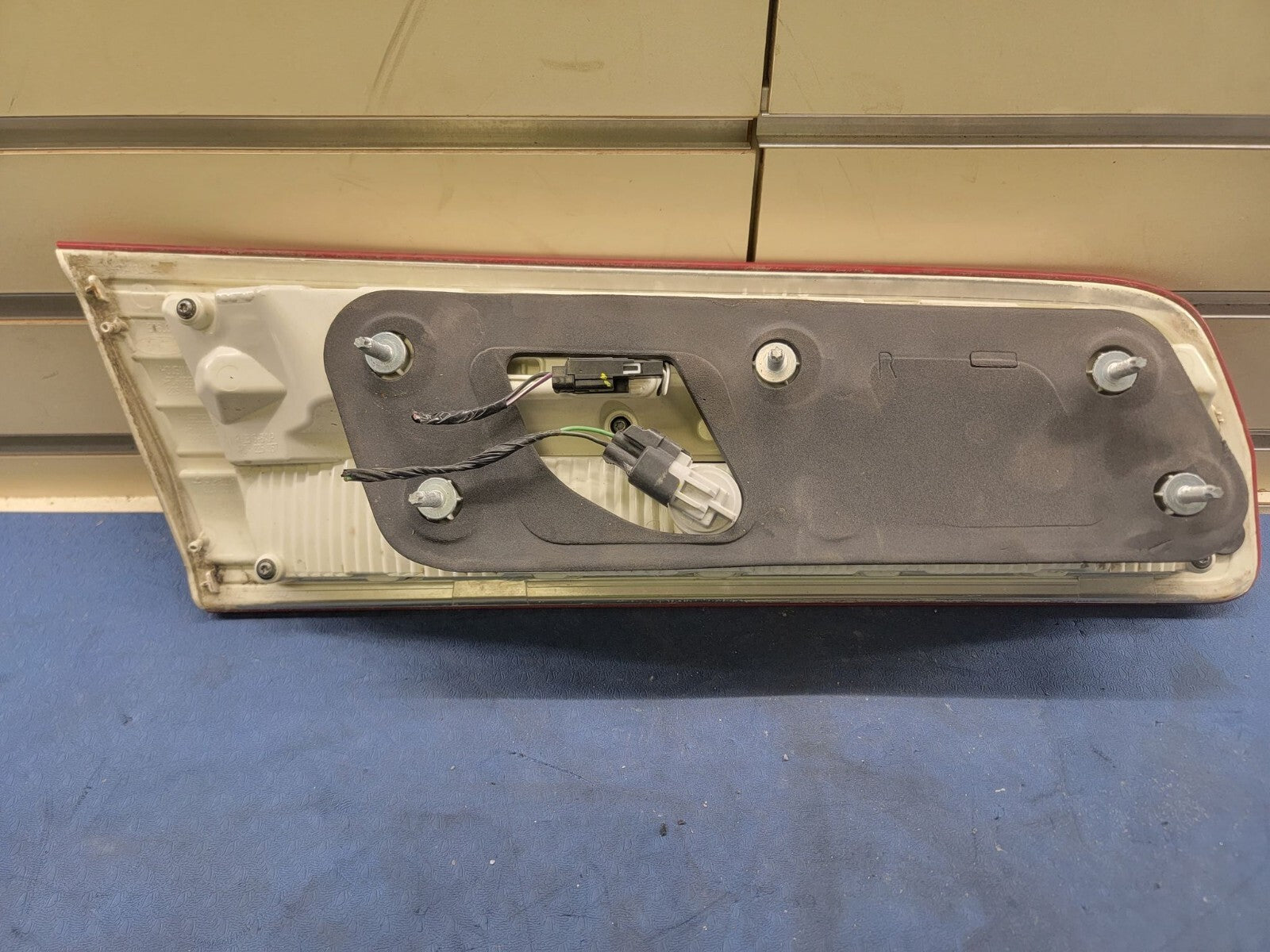 10-12 Lincoln Mkz Driver Left Side Tail Light Taillight OEM