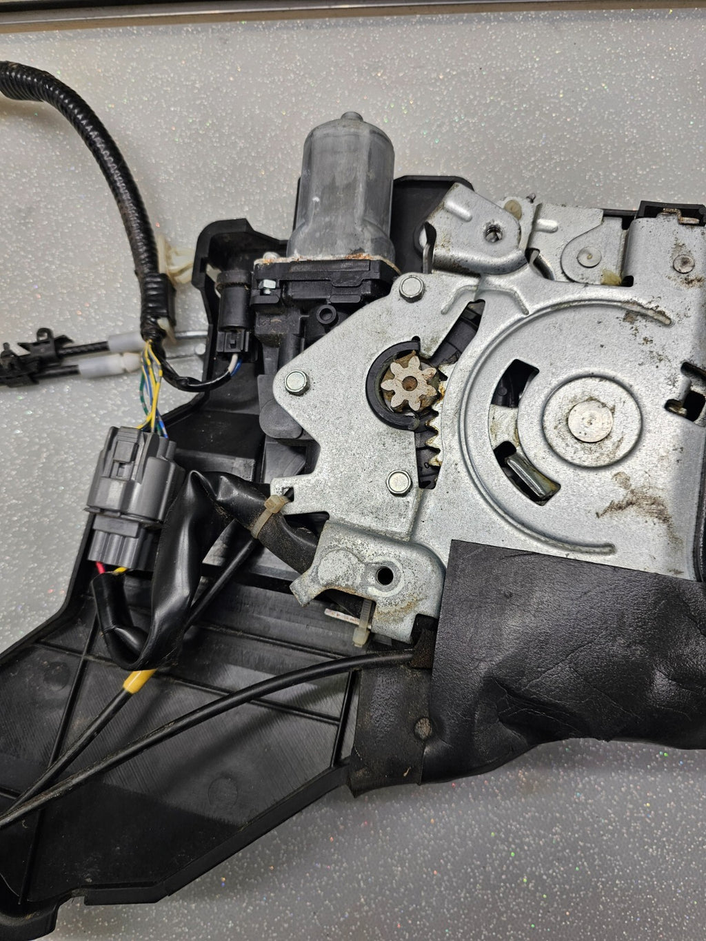 🔥05-10 Honda Odyssey Power Sliding Door Latch Assembly Left Side OEM Genuine