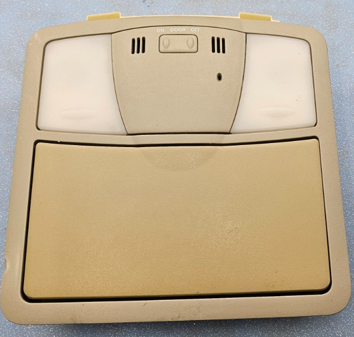 🔥09-14 Maxima Murano Rogue G37 Overhead Console Storage Dome Map Lamp Tan