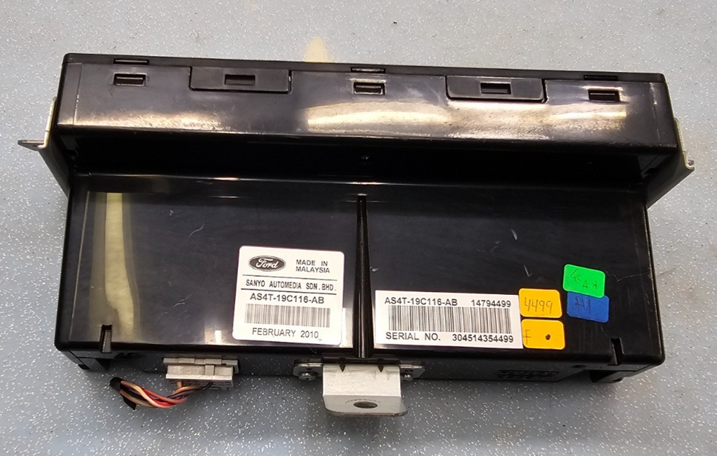 🔥08-12 Mercury Mariner 08-12 FORD ESCAPE Center Radio Info Display Screen