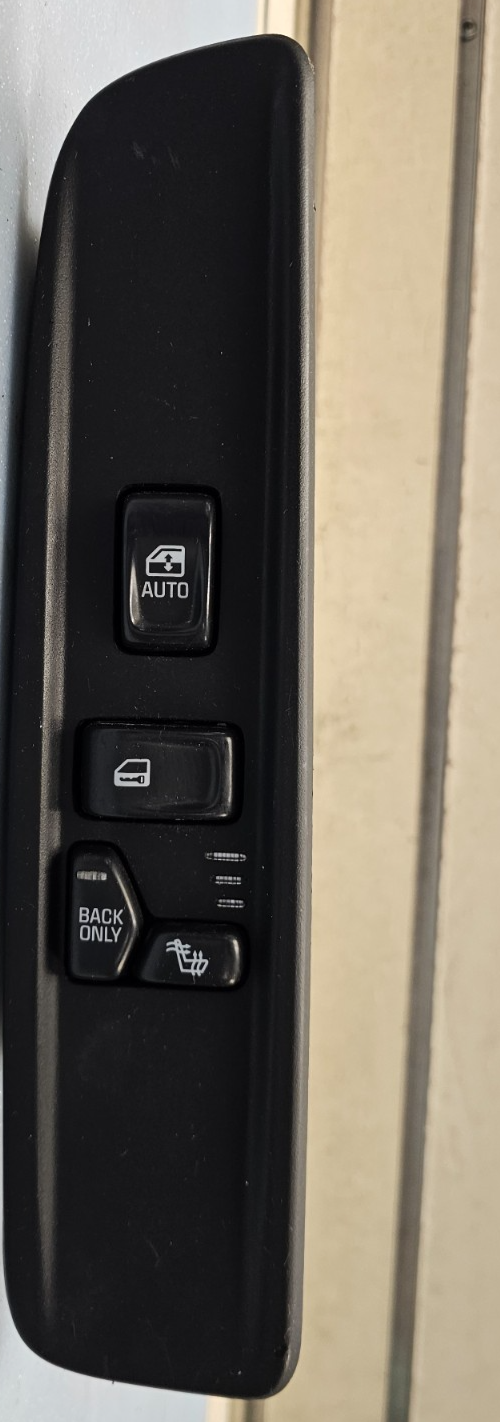 🔥02-05 BUICK RAINER ENVOY RIGHT PASSENGER SIDE WINDOW SWITCH BLACK