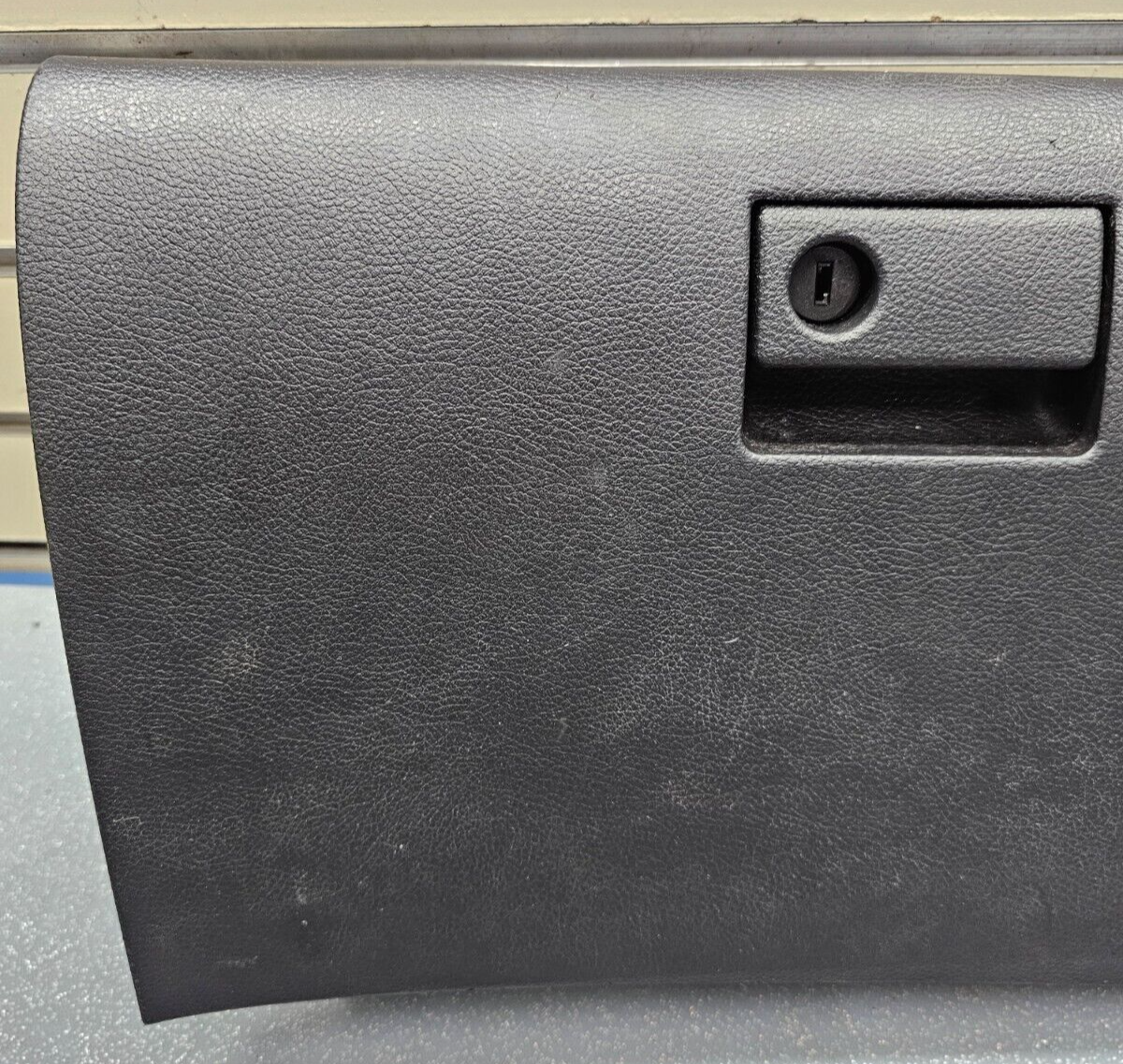 🔥09-12 MAZDA 6 DASH GLOVE STORAGE COMPARTMENT BOX DOOR LID ASSEMBLY BLACK OEM