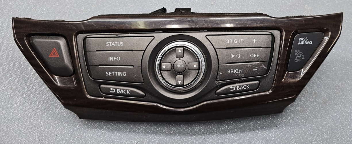 🔥13-15 Nissan Pathfinder Dash AM FM Radio Screen Info Control Panel Display