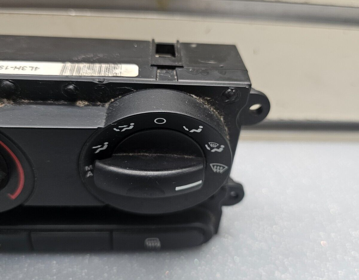 04-08 Ford F150 F250 Dash AC Heater Climate Control Temperature Conditioner OEM