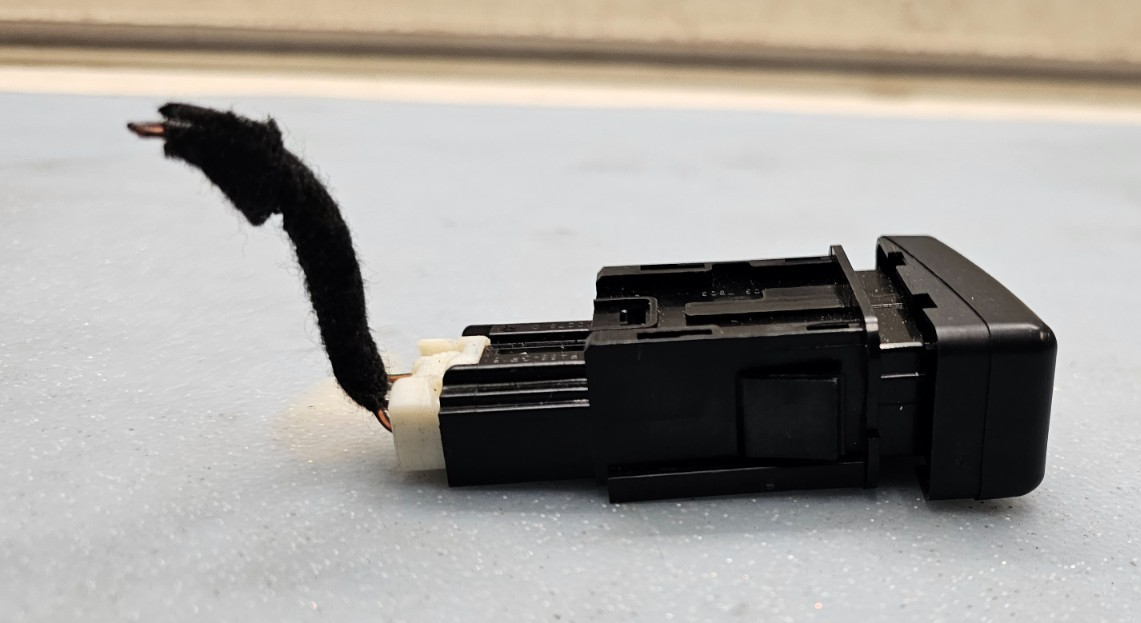 🔥04-09 Mazda3 Mazda 3 Hazard Warning Switch Emergency Flasher Light Assembly