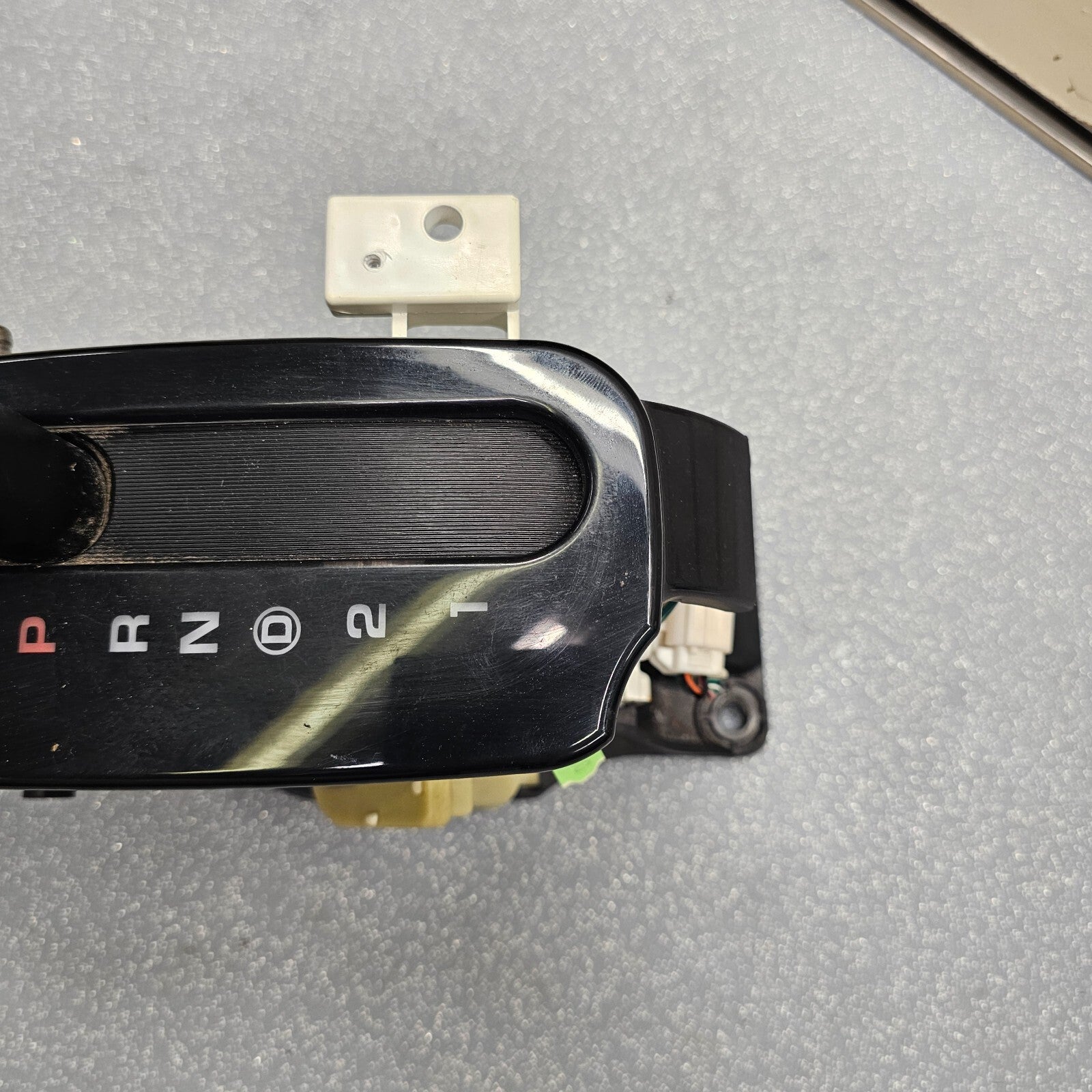 🔥06-07 Jeep Liberty Automatic Trans Floor Gear Shift Shifter Lever Assembly OEM