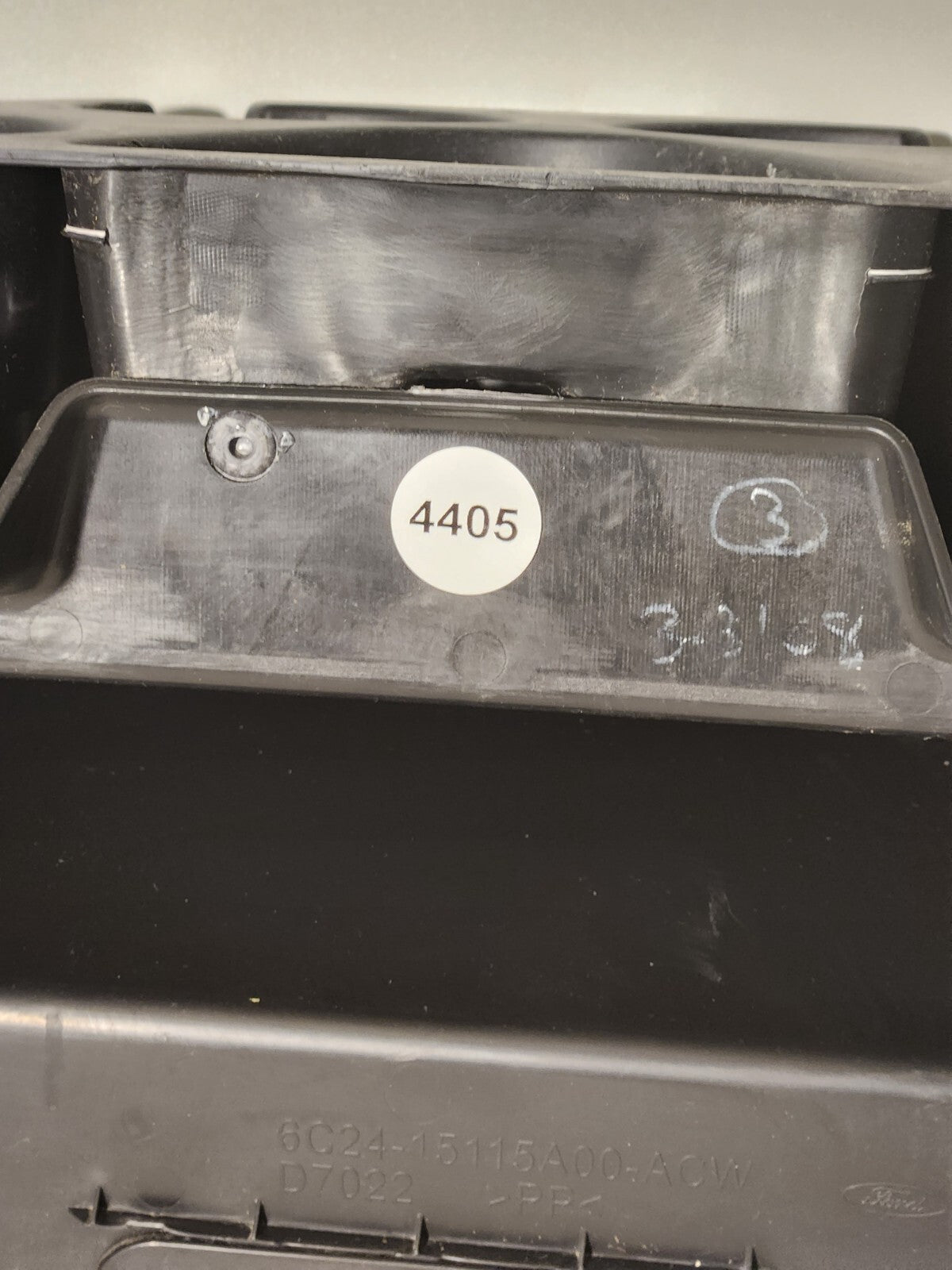 97-13 FORD ECONOLINE VAN E150 E250 E350 E450 FRONT CENTER CONSOLE Cupholder GRAY