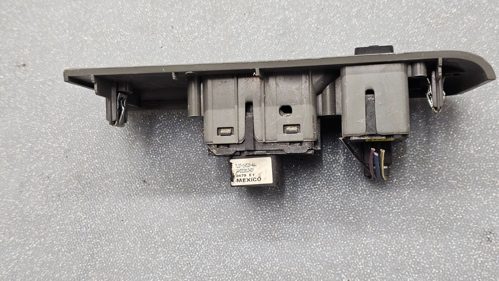 🔥09-14 FORD E150 E250 E350 Right Passenger Front Power Door Window Switch Gray
