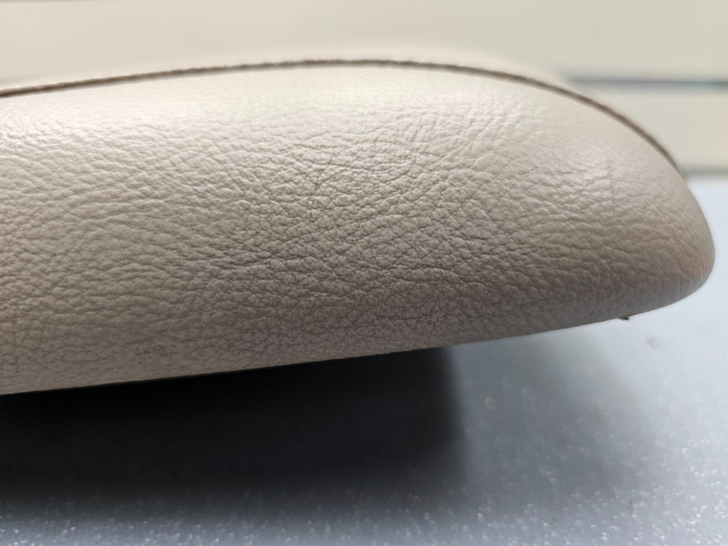 03-06 EXPEDITION Center Console Arm Rest Storage Cover Top Pad Lid Assembly Tan
