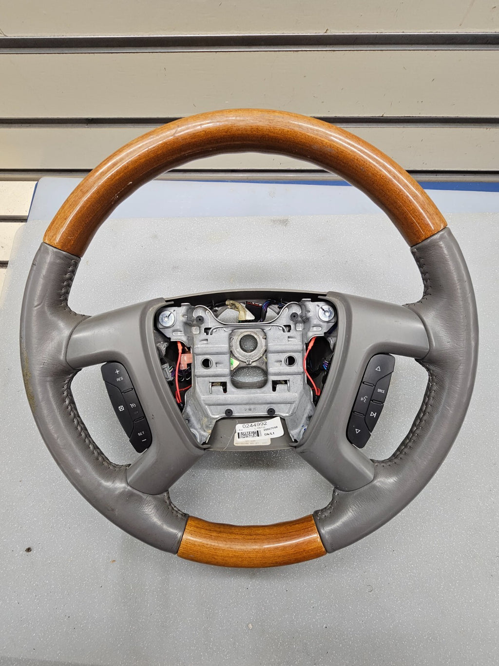 🔥07-17 GMC Acadia 08-17 Buick Enclave Steering Wheel Column Manual Cruise GRAY
