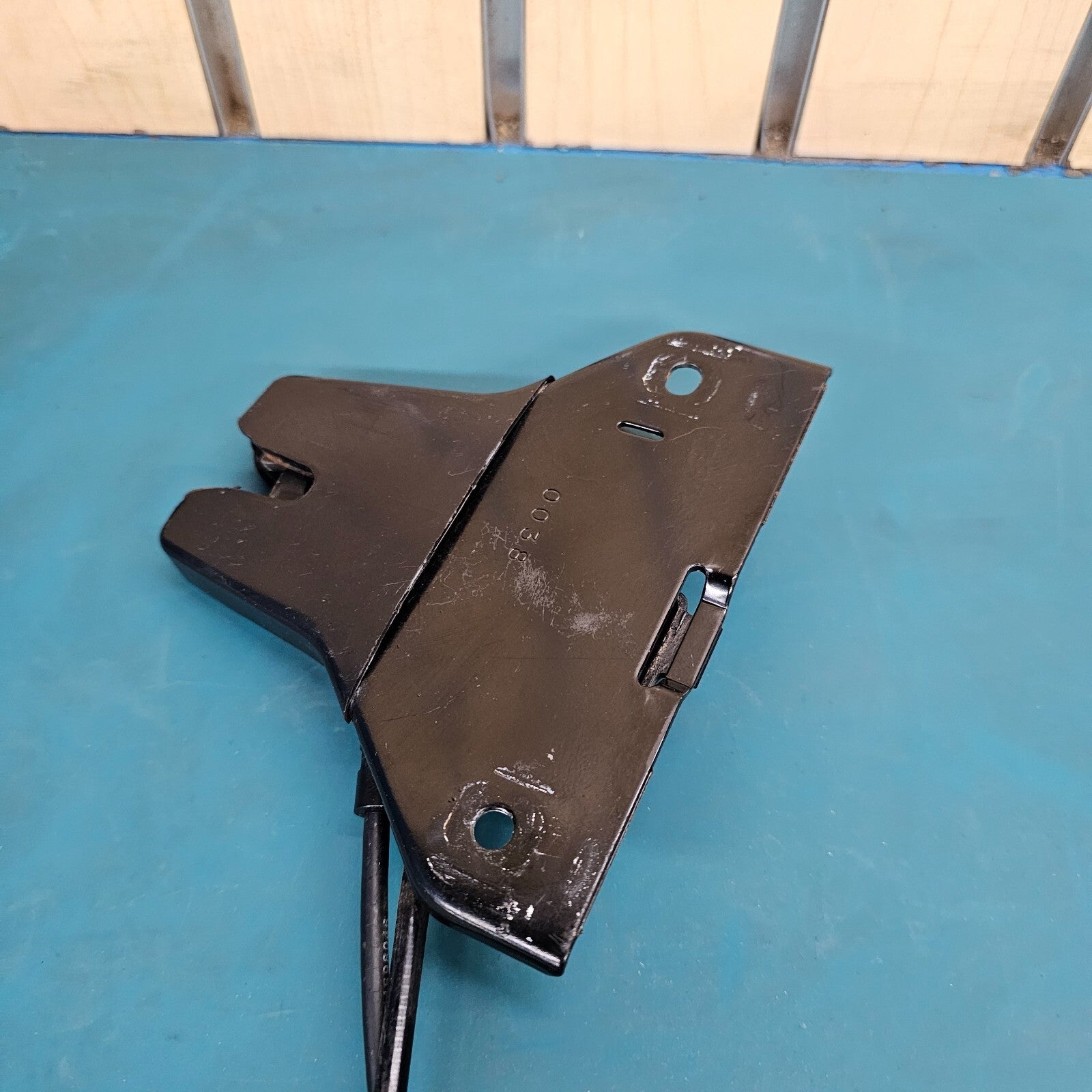 00-05 Buick Lesabre Rear Upper Trunk Latch Lock Solenoid Actuator Power Release
