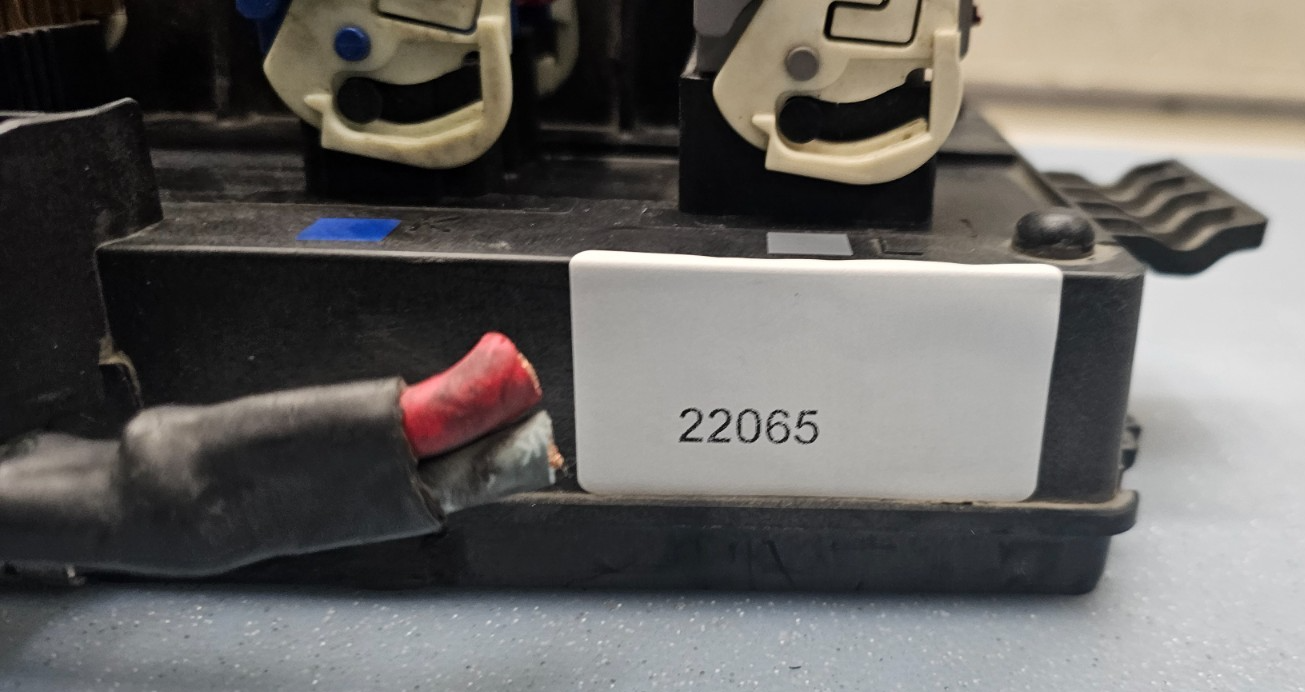 🔥2008 DODGE RAM FUSE BOX RELAY TIPM TOTALLY INTEGRATED POWER MODULE ASSEMBLY