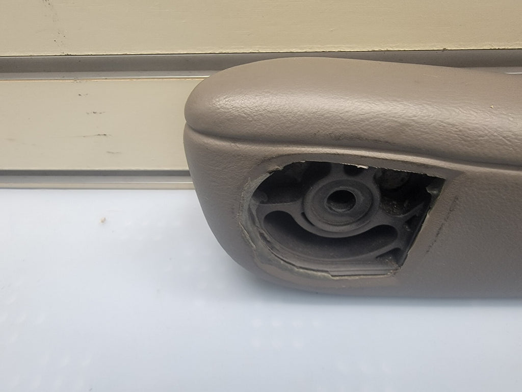 🔥01-07 Dodge Caravan Voyager Town &Country Front PASSENGER Arm Rest Gray OEM