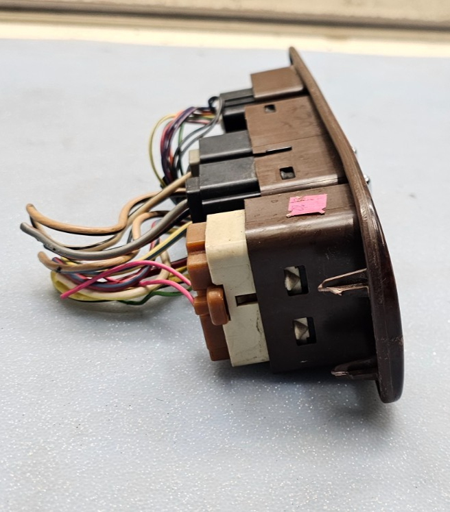 🔥98-02 LINCOLN TOWN CAR LEFT DRIVER MASTER POWER WINDOW SWITCH ASSEMBLY WOOD
