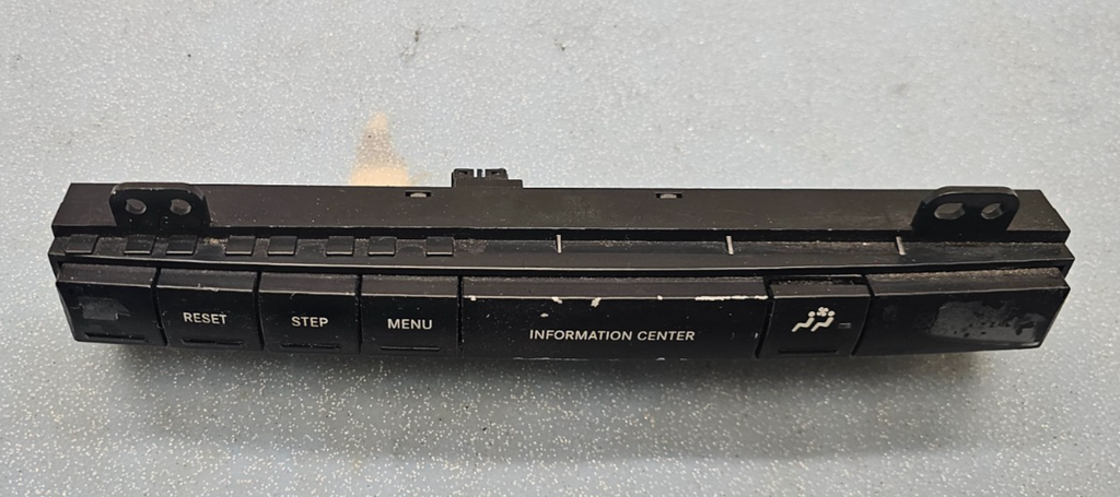 🔥05-06 Grand Cherokee Commander Information Switch Control Instrument Panel