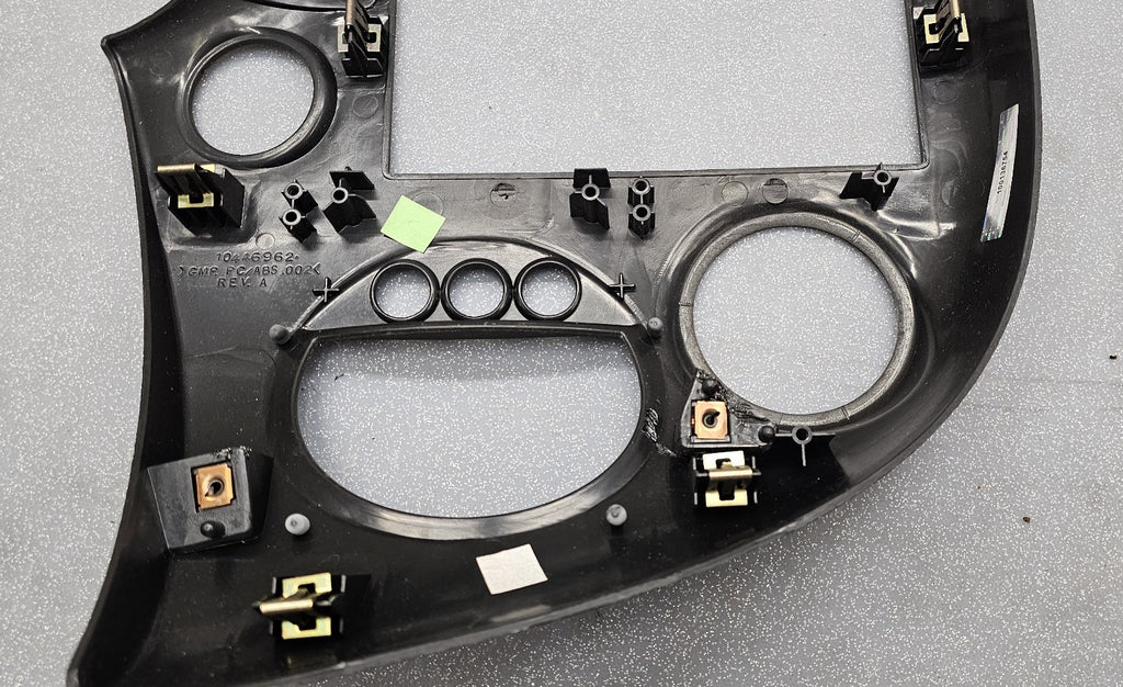 🔥04-08 Pontiac GRAND PRIX Center Dash RADIO BEZEL Trim PASS Switch 3 BUTTONS B9