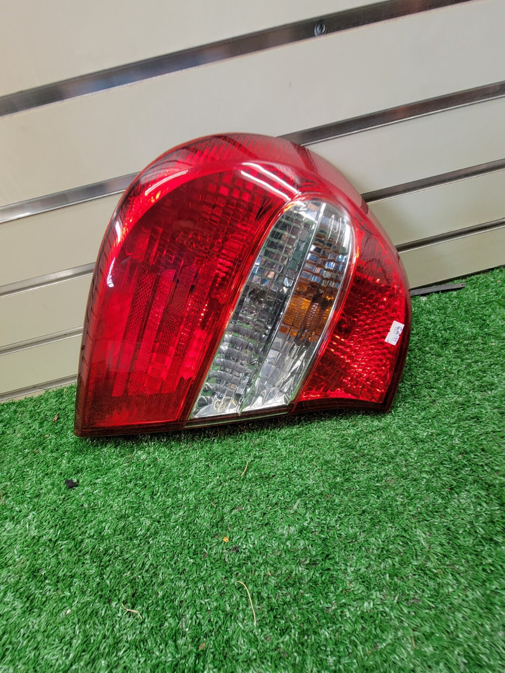 🔥2002-2004 TOYOTA CAMRY LEFT DRIVER TAIL LIGHT LAMP OEM HALOGEN