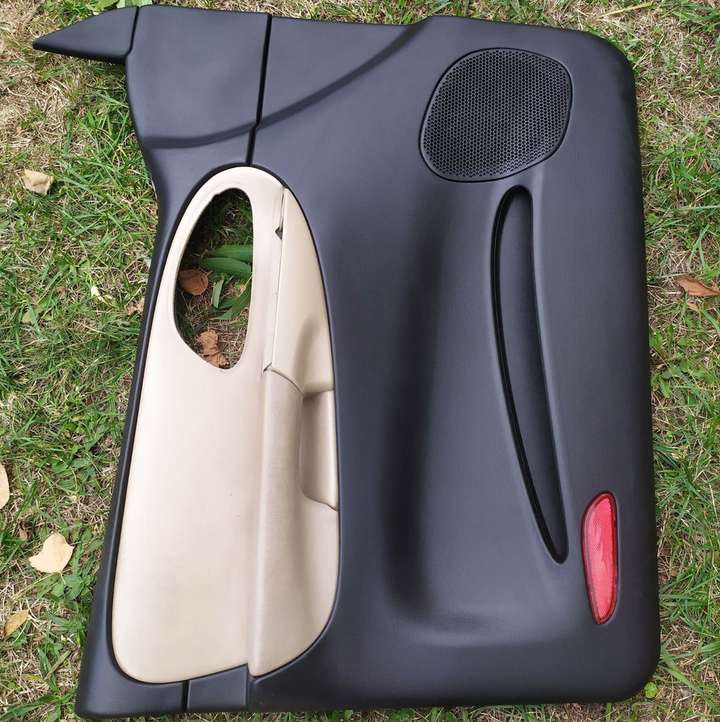 🔥2002-2009 CHEVY TRAILBLAZER Door Panel  Front LEFT Driver Armrest BLACK Tan D8