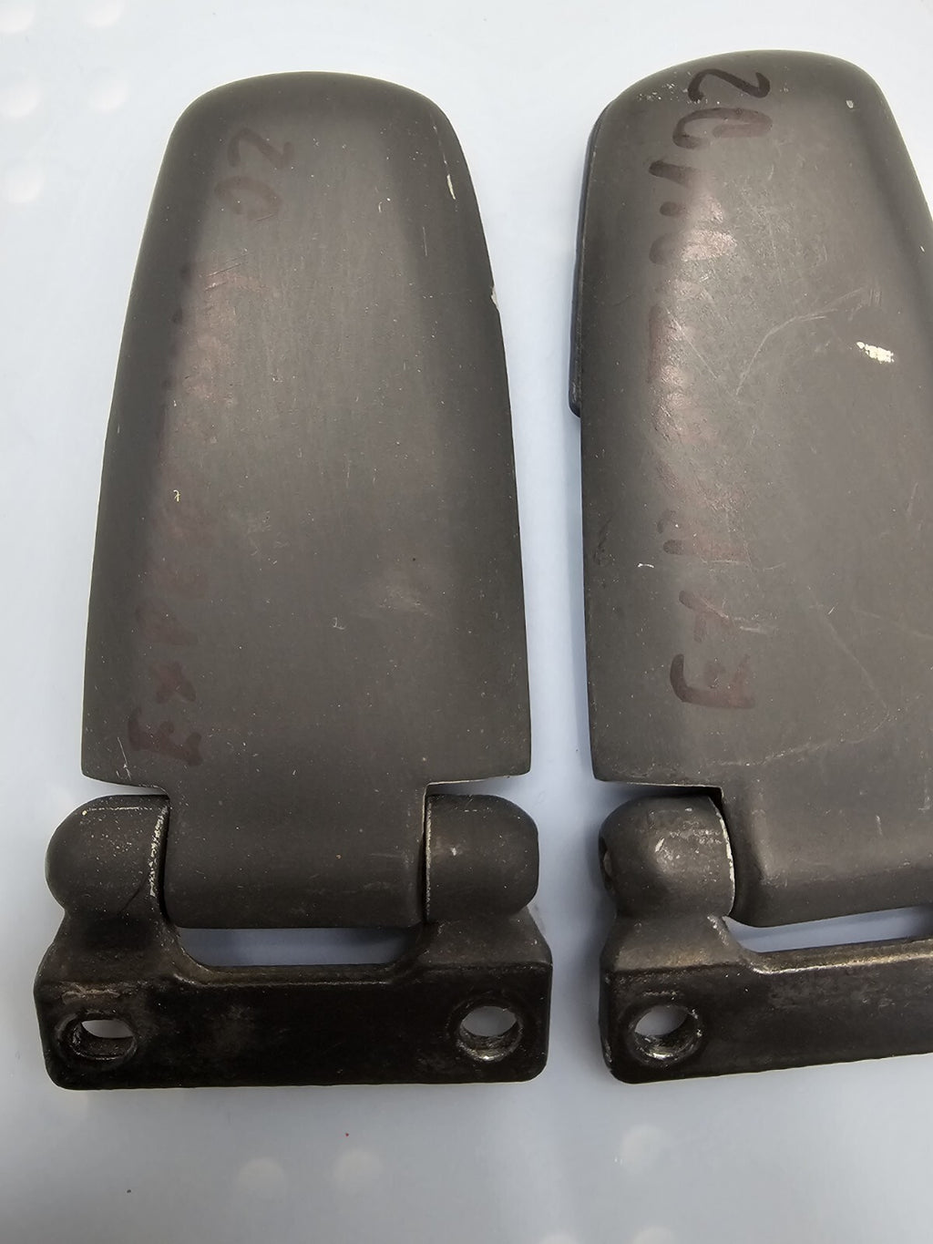 🔥1997-2002 FORD EXPEDITION GLASS HINGE REAR (LEFT AND RIGHT) pair set