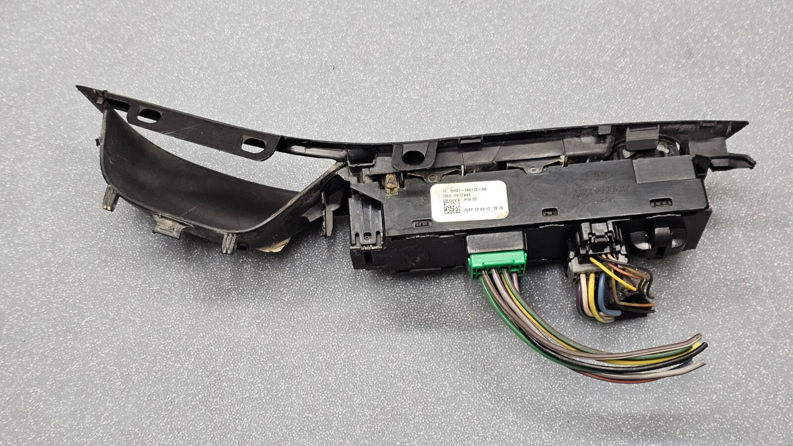 12-18 Ford Focus Escape Front Left Driver Master Power Window Door Switch Black