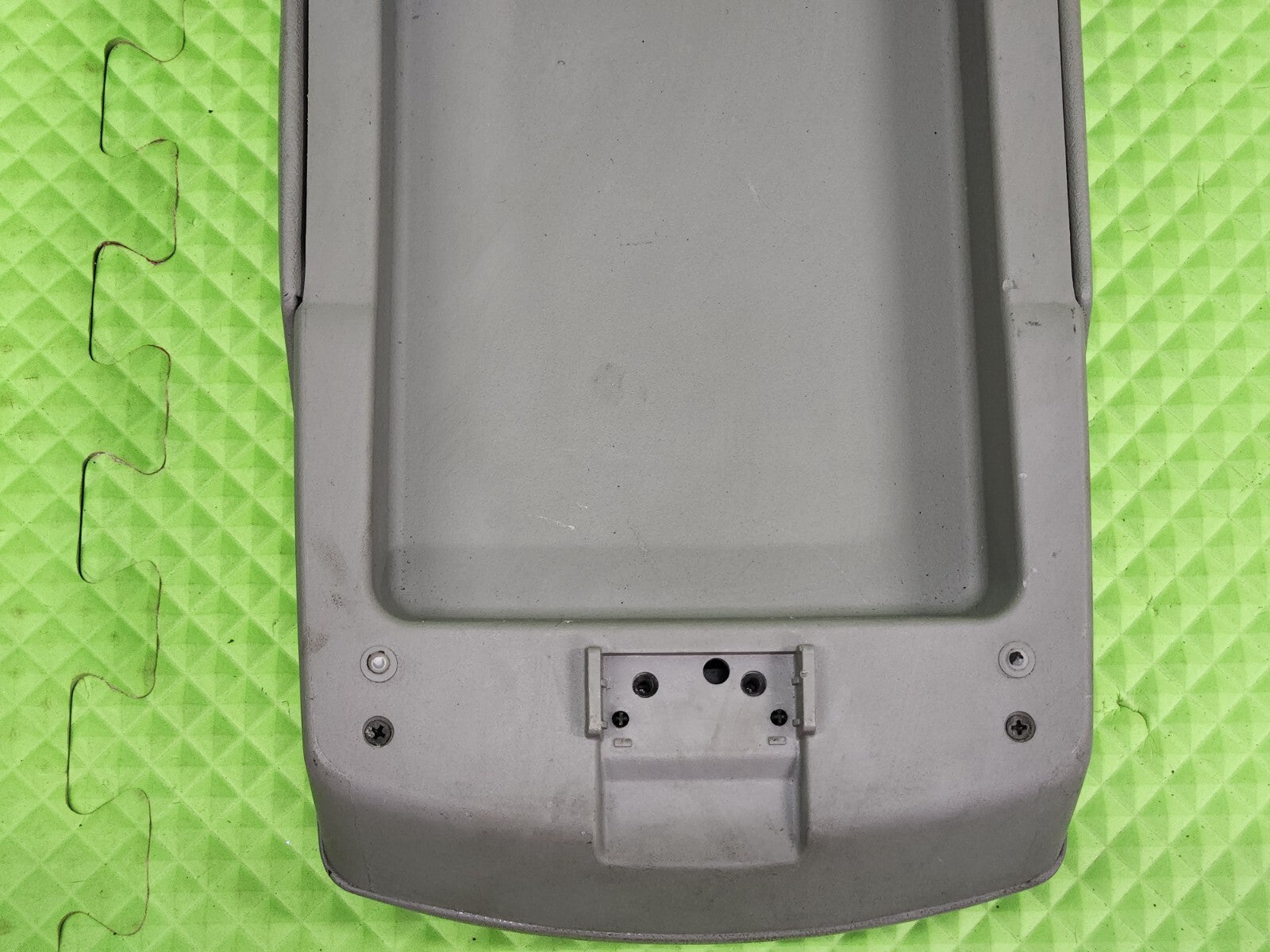 🔥2007-2011 TOYOTA CAMRY CENTER CONSOLE ARM REST LID COVER TOP PAD BOX GRAY