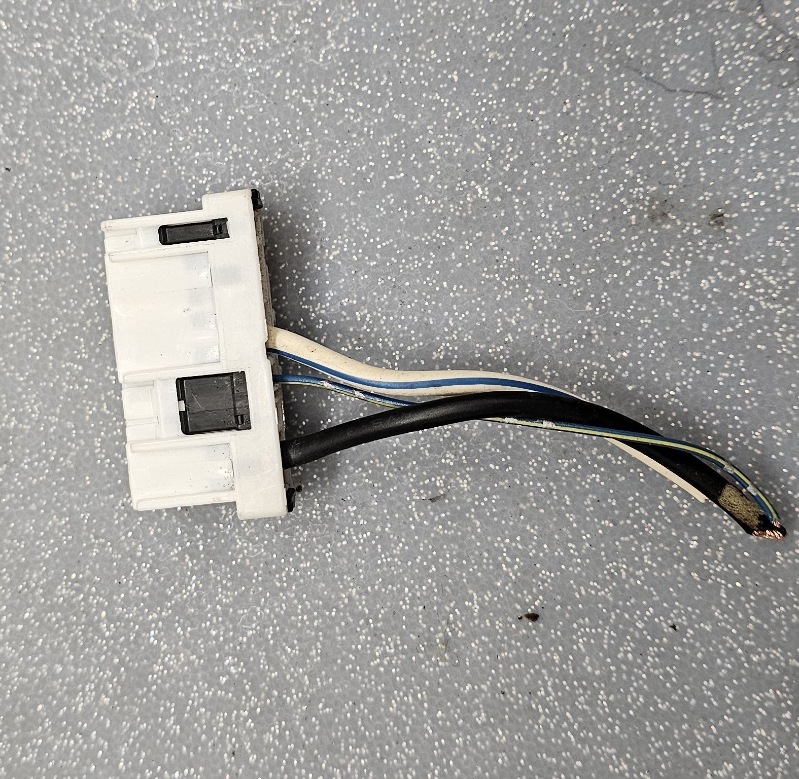 🔥2007-2015 Nissan Altima connector blower motor fan 1b943 OEM